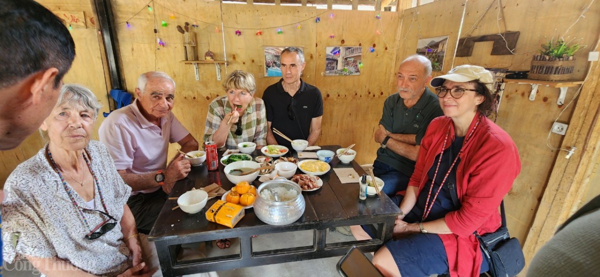 Câu chuyện chuyển đổi số ở tỉnh nghèo Hà Giang