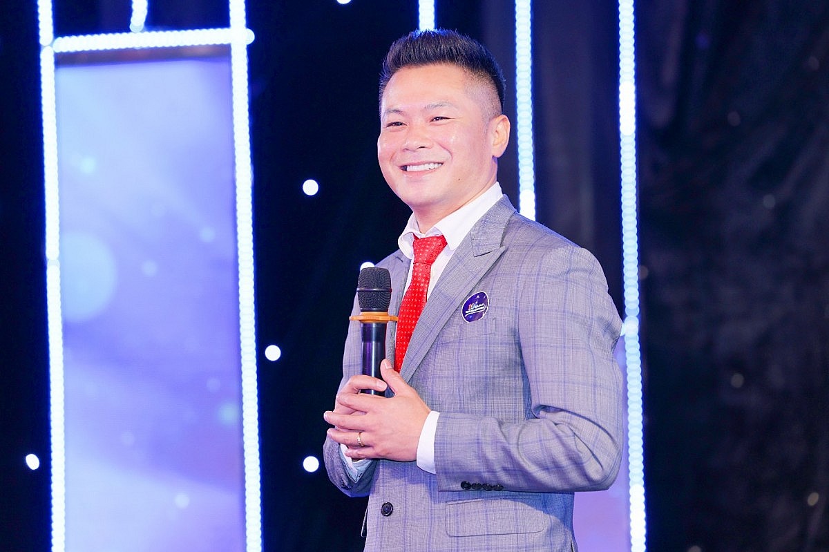 Vinalink Group - Hành trình vươn tầm: Từ thành công trong kinh doanh đến đóng góp cho cộng đồng Vinalink Group - Hành trình vươn tầm: Từ thành công trong kinh doanh đến đóng góp cho cộng đồng