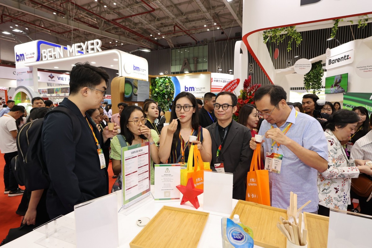 Triển lãm Fi Vietnam 2024: Cơ hội cho ngành thực phẩm và đồ uống F&B tại Việt Nam Triển lãm Fi Vietnam 2024: Cơ hội cho ngành thực phẩm và đồ uống F&B tại Việt Nam
