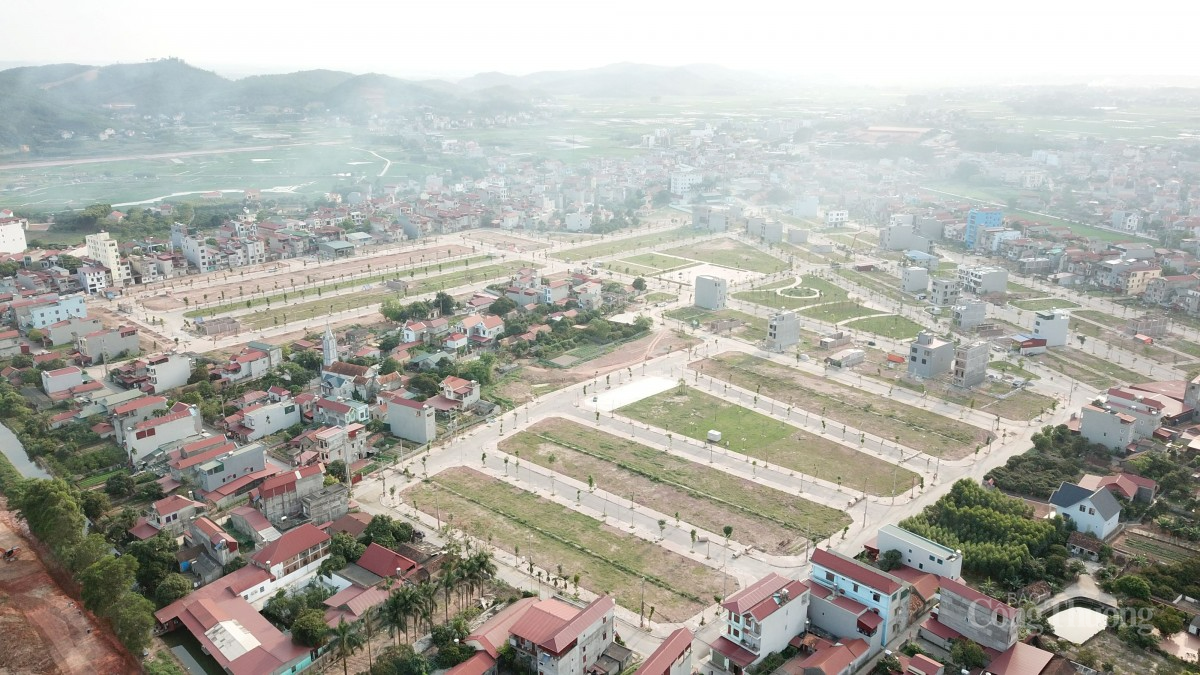 Nhiều địa phương còn ‘bỡ ngỡ’ trong việc thực thi 3 luật mới về bất động sản