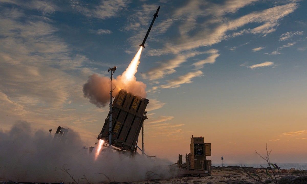 Vòm Sắt Israel khai hỏa tên lửa đánh chặn. Ảnh: Times of Israel Vòm Sắt Israel khai hỏa tên lửa đánh chặn. Ảnh: Times of Israel