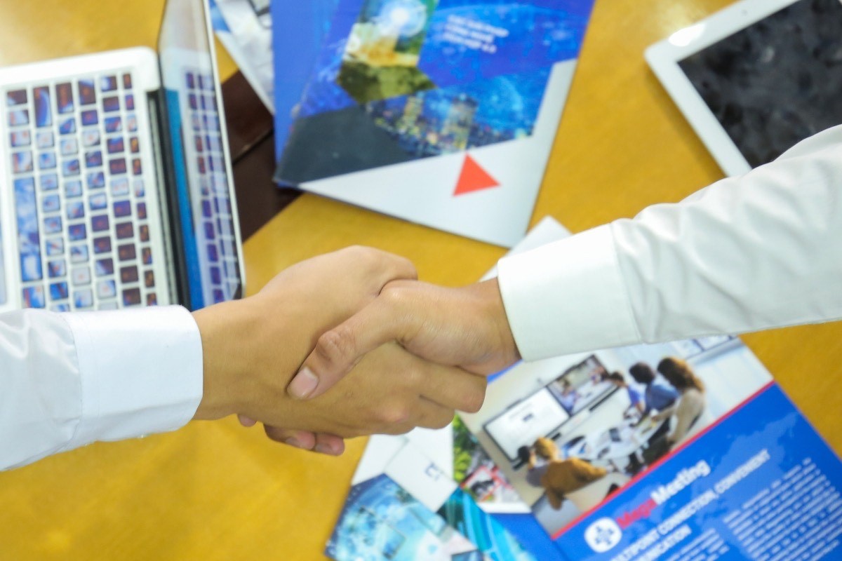 Tháo gỡ khó khăn triển khai hợp đồng điện tử: Doanh nghiệp cần hành lang pháp lý đồng bộ Tháo gỡ khó khăn triển khai hợp đồng điện tử: Doanh nghiệp cần hành lang pháp lý đồng bộ