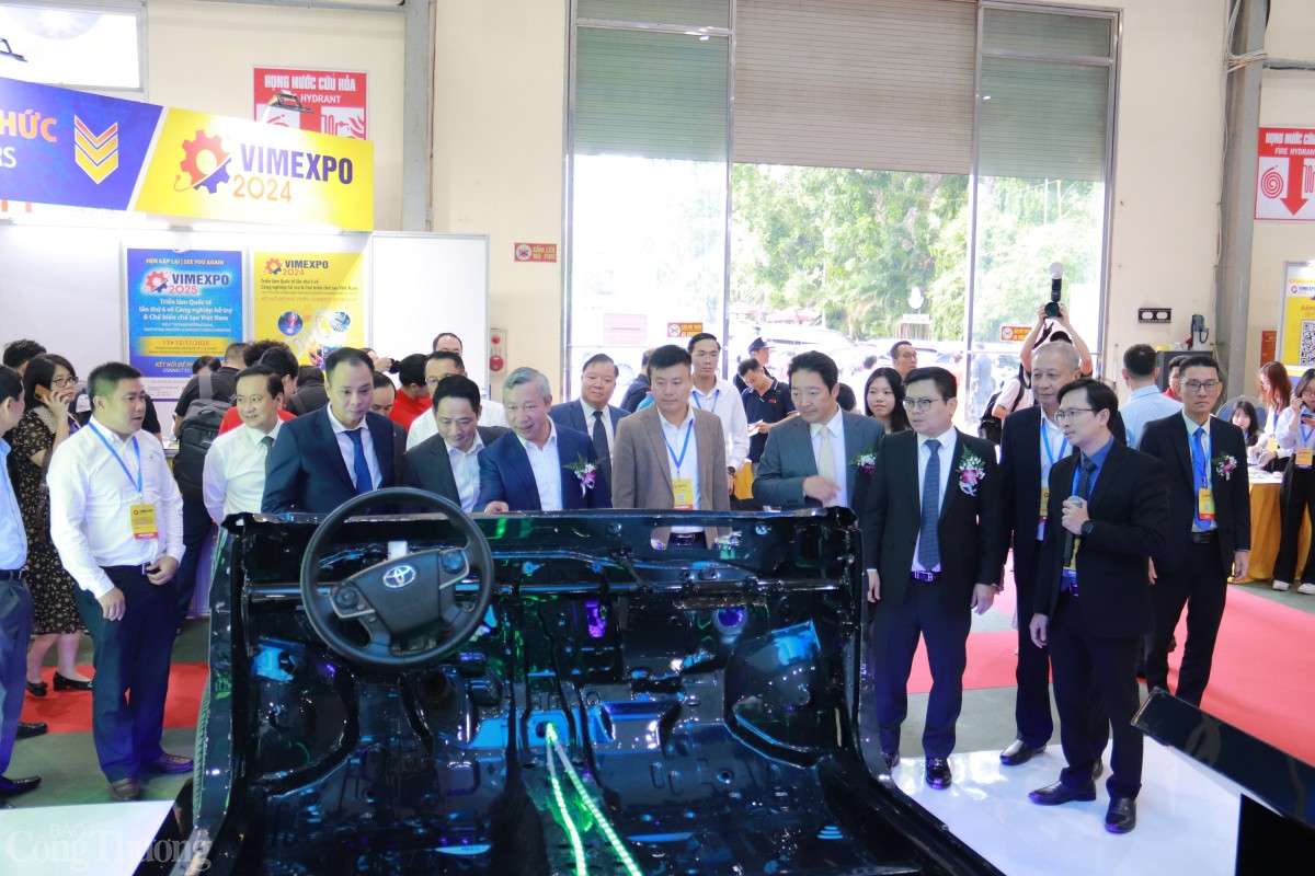 Khai mạc Triển lãm Quốc tế về công nghiệp hỗ trợ và chế biến chế tạo Việt Nam - VIMEXPO 2024 Khai mạc Triển lãm Quốc tế về công nghiệp hỗ trợ và chế biến chế tạo Việt Nam   VIMEXPO 2024