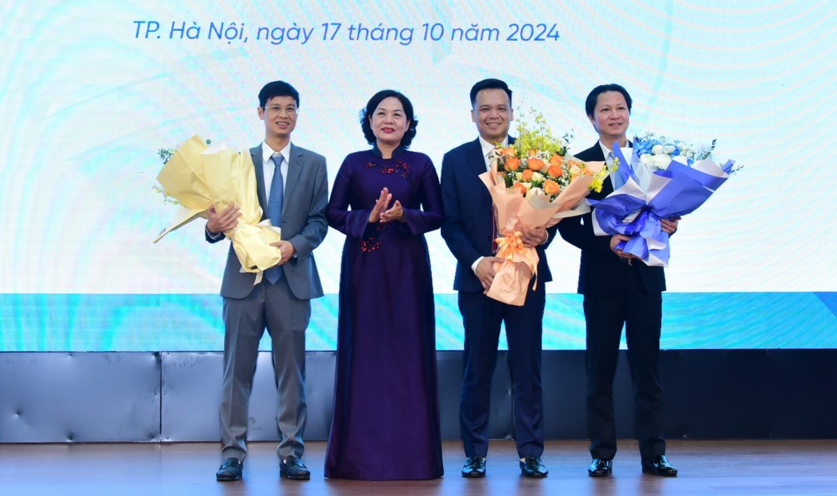 Vietinbank tổ chức Đại hội đồng cổ đông bất thường năm 2024 Vietinbank tổ chức Đại hội đồng cổ đông bất thường năm 2024