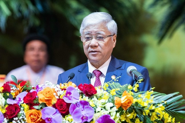 Ông Đỗ Văn Chiến, Ủy viên Bộ Chính trị, Bí thư Trung ương Đảng, Bí thư Đảng đoàn Mặt trận Tổ quốc Việt Nam tiếp tục được tín nhiệm cao, hiệp thương cử giữ chức Chủ tịch Ủy ban Trung ương Mặt trận Tổ quốc Việt Nam khóa X Ông Đỗ Văn Chiến, Ủy viên Bộ Chính trị, Bí thư Trung ương Đảng, Bí thư Đảng đoàn Mặt trận Tổ quốc Việt Nam tiếp tục được tín nhiệm cao, hiệp thương cử giữ chức Chủ tịch Ủy ban Trung ương Mặt trận Tổ quốc Việt Nam khóa X