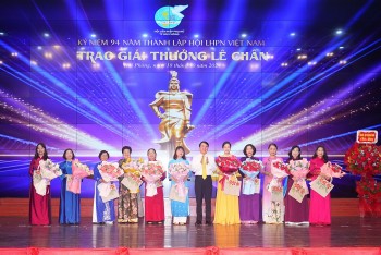 Hải Phòng: 8 phụ nữ tiêu biểu nhận Giải thưởng Lê Chân lần thứ 13
