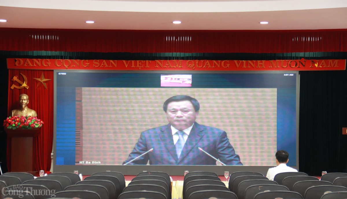 Bộ Công Thương tổ chức Hội nghị quán triệt, triển khai thực hiện Nghị quyết Hội nghị lần thứ 10 Bộ Công Thương tổ chức Hội nghị quán triệt, triển khai thực hiện Nghị quyết Hội nghị lần thứ 10