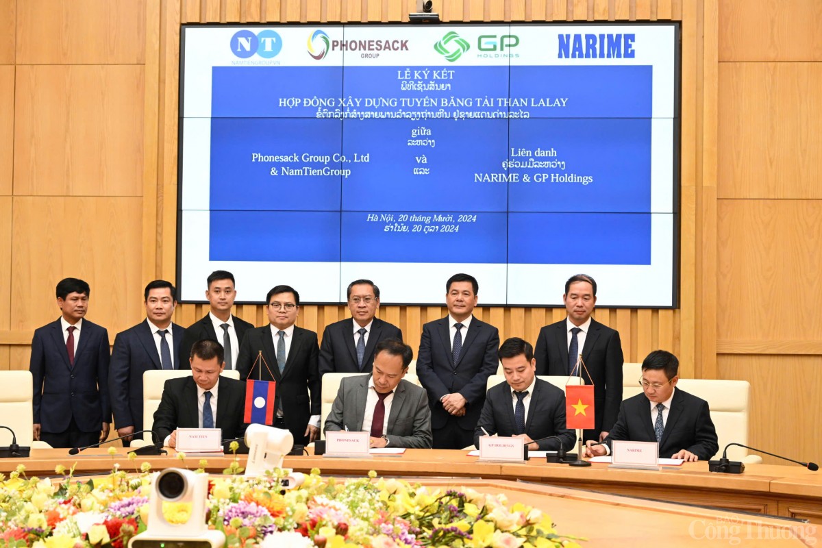 Việt Nam - Lào ký kết Hợp đồng xây dựng tuyến băng tải vận chuyển than xuyên biên giới Việt Nam - Lào ký kết Hợp đồng xây dựng tuyến băng tải vận chuyển than xuyên biên giới