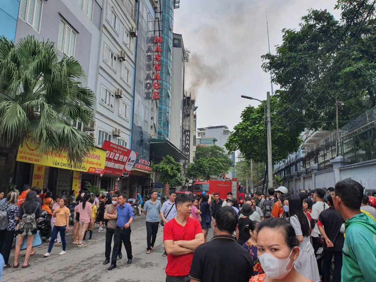 Vụ cháy được khống chế kịp thời không để lại hậu quả nghiêm trọng (Ảnh: Bạn đọc cung cấp).