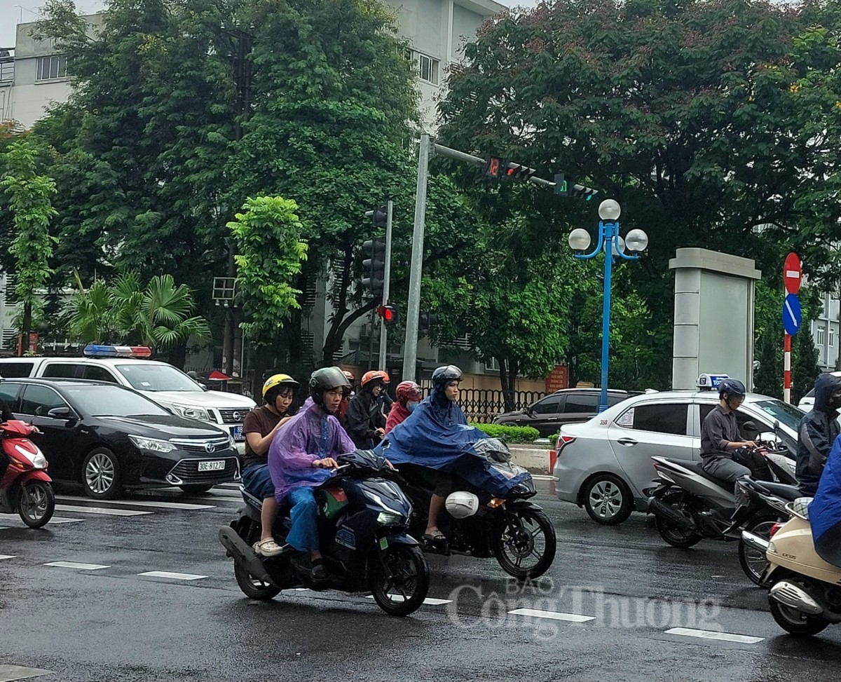 Dự báo thời tiết ngày mai 22/10/2024: Cả 3 miền mưa dông, miền Trung mưa lớn Dự báo thời tiết ngày mai 22/10/2024: Cả 3 miền mưa dông, miền Trung mưa lớn