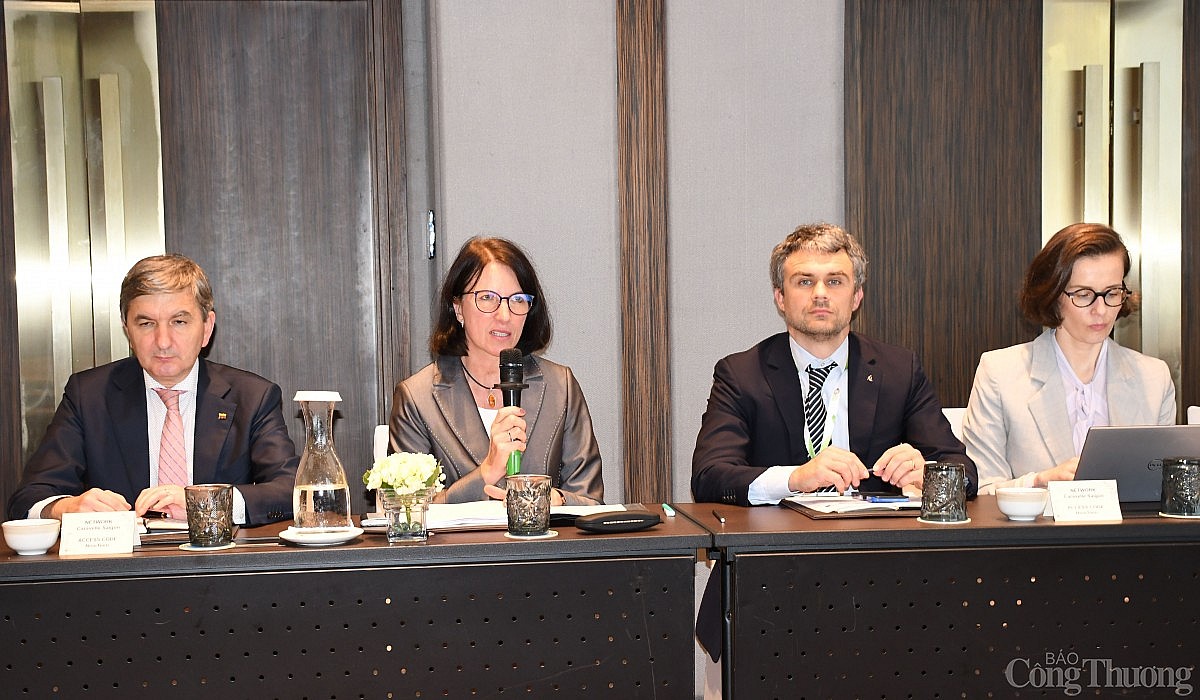 Thứ trưởng Phan Thị Thắng tiếp các phái đoàn châu Âu về hợp tác thúc đẩy phát triển năng lượng Thứ trưởng Phan Thị Thắng tiếp các phái đoàn châu Âu về hợp tác thúc đẩy phát triển năng lượng