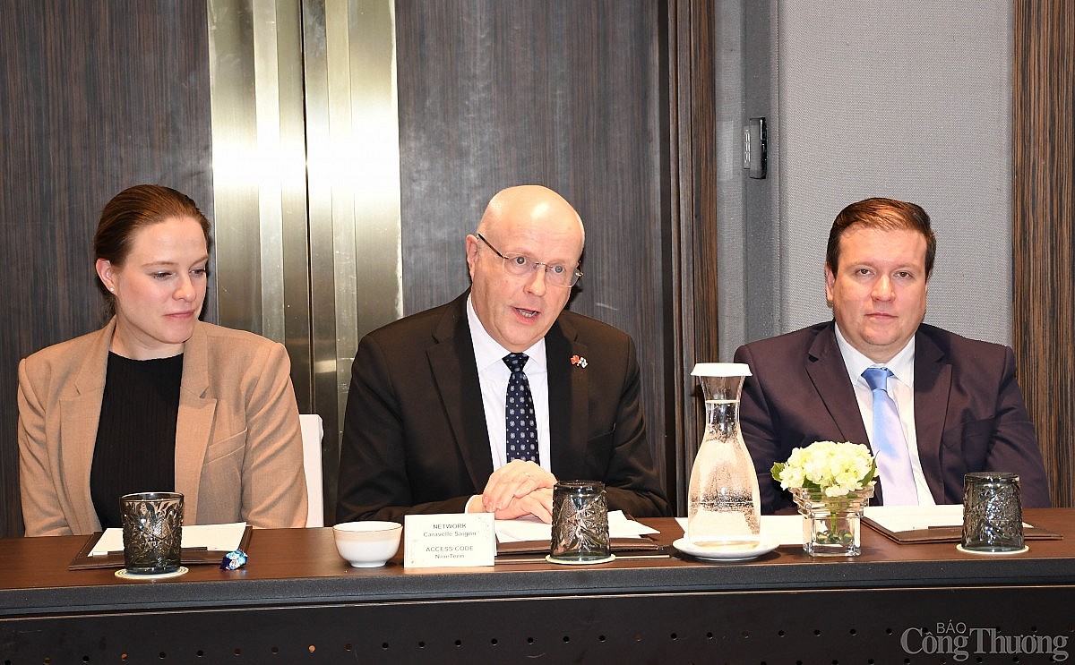 Thứ trưởng Phan Thị Thắng tiếp các phái đoàn châu Âu về hợp tác thúc đẩy phát triển năng lượng Thứ trưởng Phan Thị Thắng tiếp các phái đoàn châu Âu về hợp tác thúc đẩy phát triển năng lượng