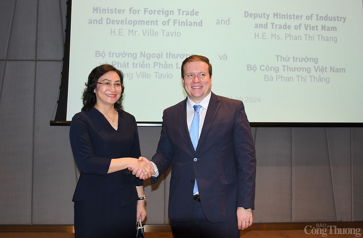 Thứ trưởng Phan Thị Thắng tiếp các phái đoàn châu Âu về hợp tác thúc đẩy phát triển năng lượng Thứ trưởng Phan Thị Thắng tiếp các phái đoàn châu Âu về hợp tác thúc đẩy phát triển năng lượng