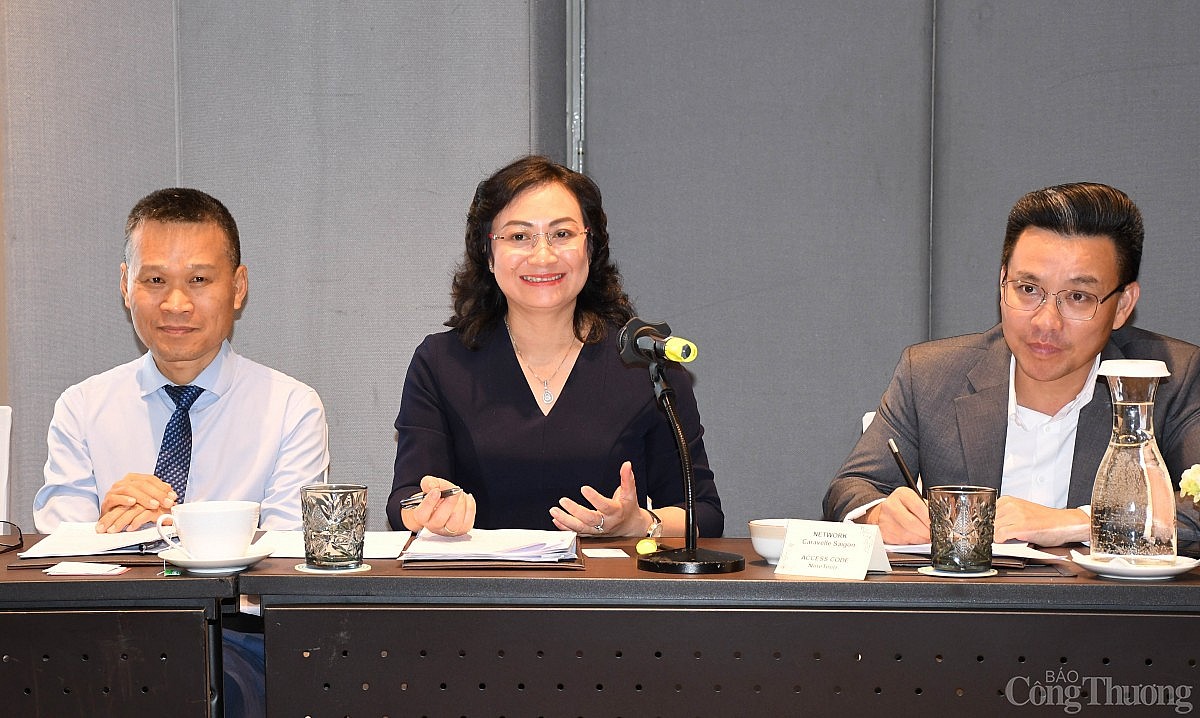 Thứ trưởng Phan Thị Thắng tiếp các phái đoàn châu Âu về hợp tác thúc đẩy phát triển năng lượng Thứ trưởng Phan Thị Thắng tiếp các phái đoàn châu Âu về hợp tác thúc đẩy phát triển năng lượng