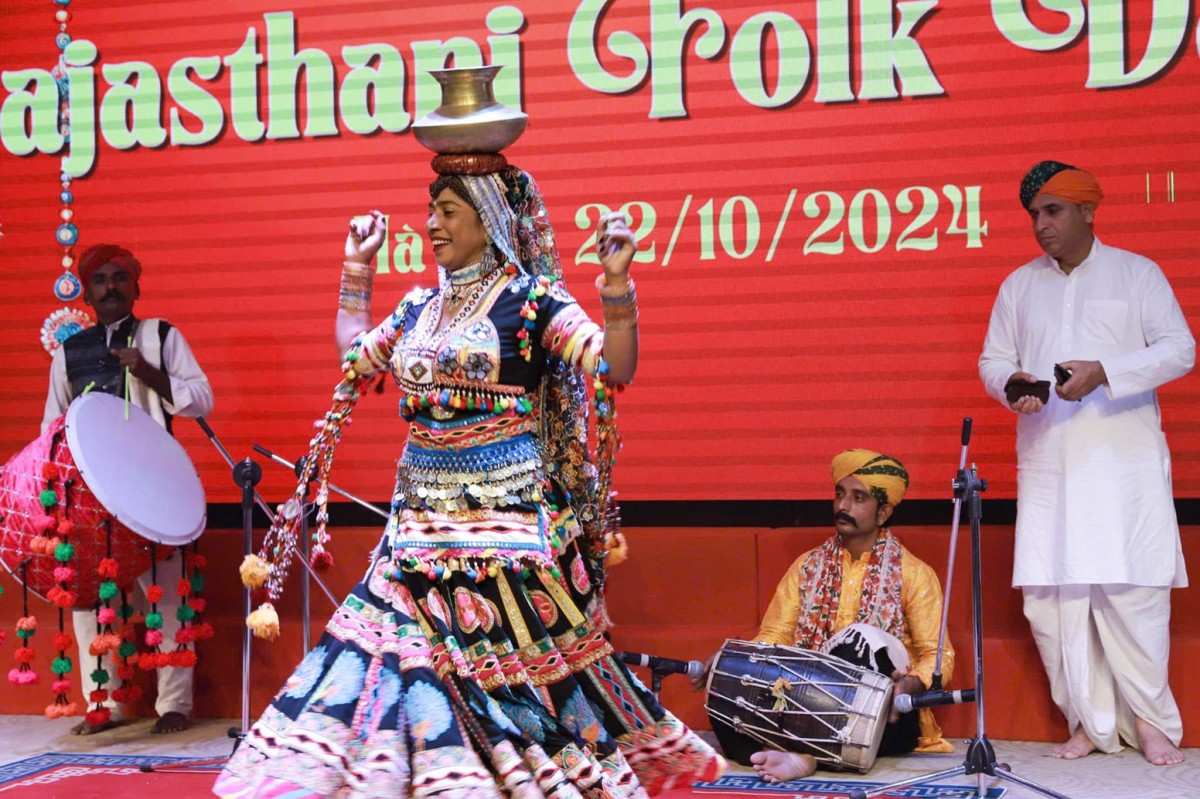 CHUYỂN ĐỔI SỐ, ỨNG DỤNG KHOA HỌC – CÔNG NGHỆ TRONG ĐÀO TẠO VĂN HÓA, NGHỆ THUẬT