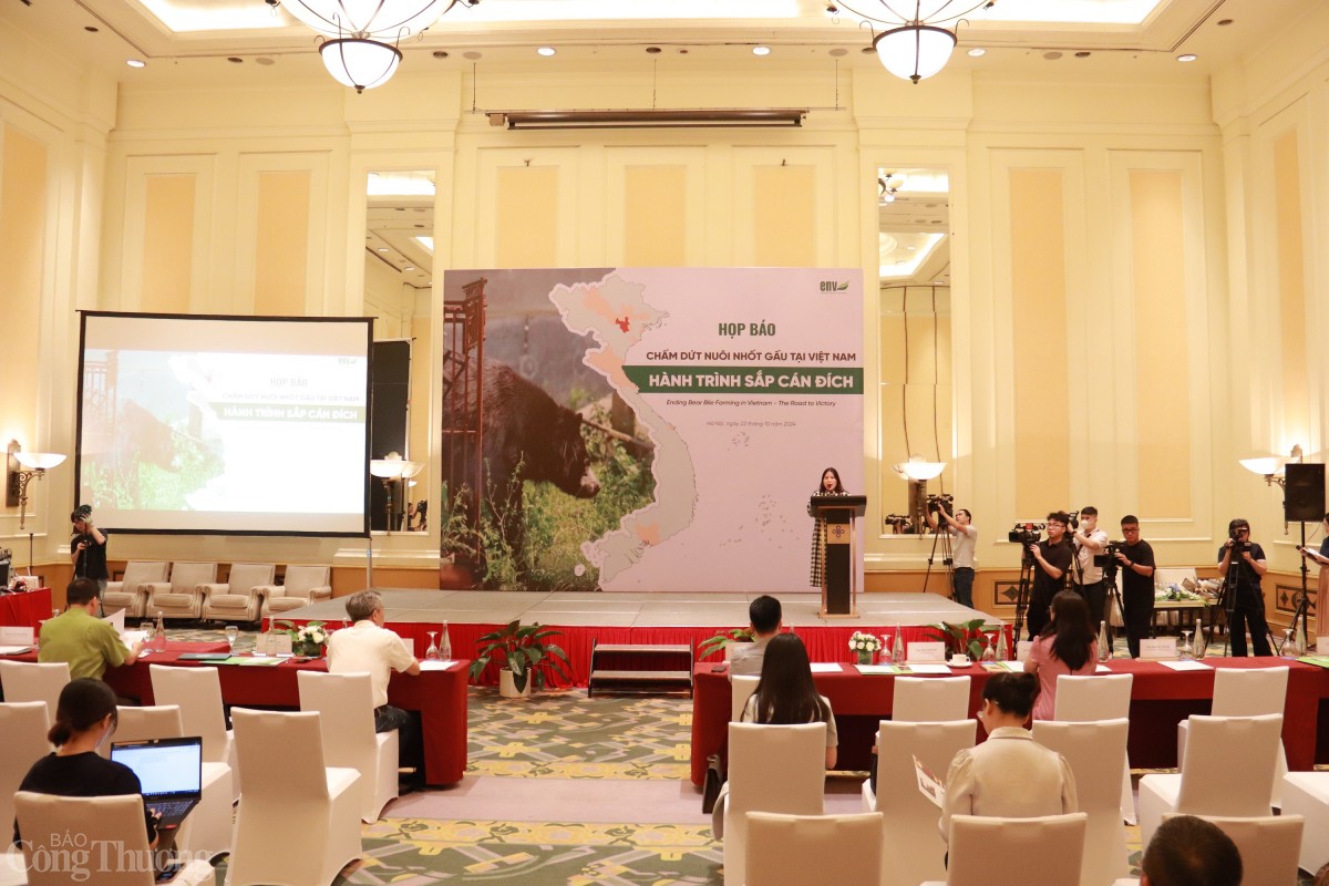 ‘Chấm dứt nuôi nhốt gấu tại Việt Nam - Hành trình sắp cán đích’ ‘Chấm dứt nuôi nhốt gấu tại Việt Nam - Hành trình sắp cán đích’
