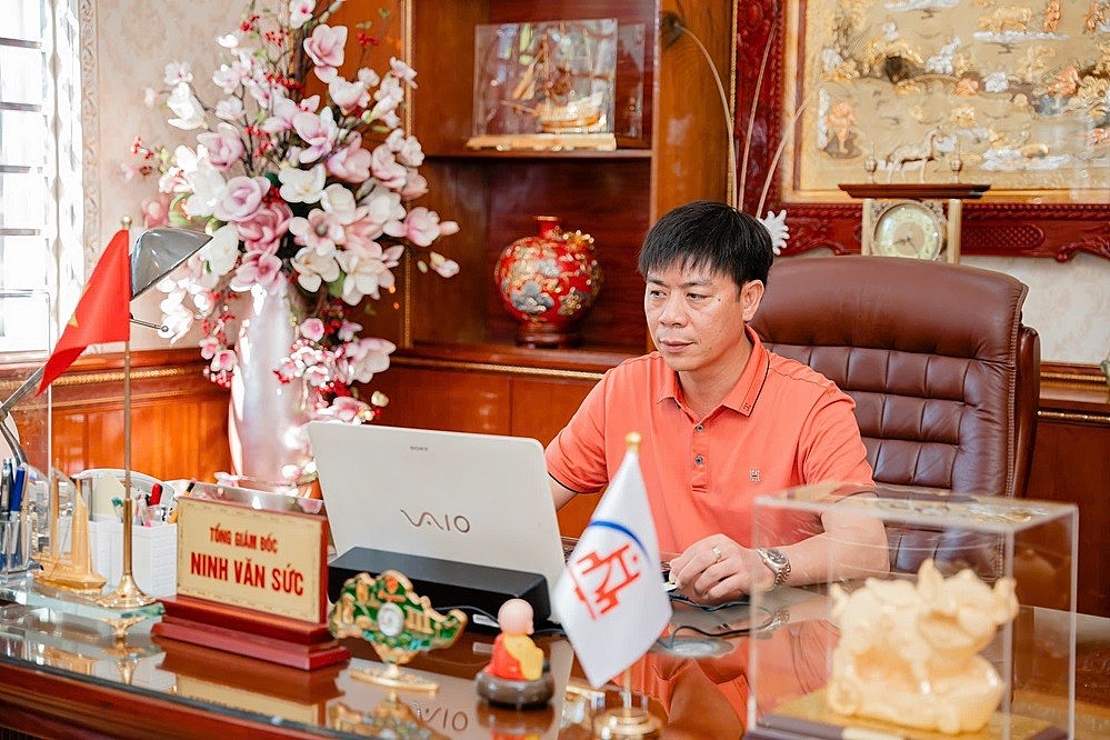 Việt Hưng Group - đổi mới sáng tạo, kiến tạo tương lai Việt Hưng Group - đổi mới sáng tạo, kiến tạo tương lai