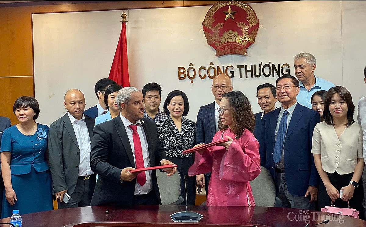 Bộ Công Thương: Kết nối giao thương doanh nghiệp Việt Nam và Ả Rập Bộ Công Thương: Kết nối giao thương doanh nghiệp Việt Nam và Ả Rập