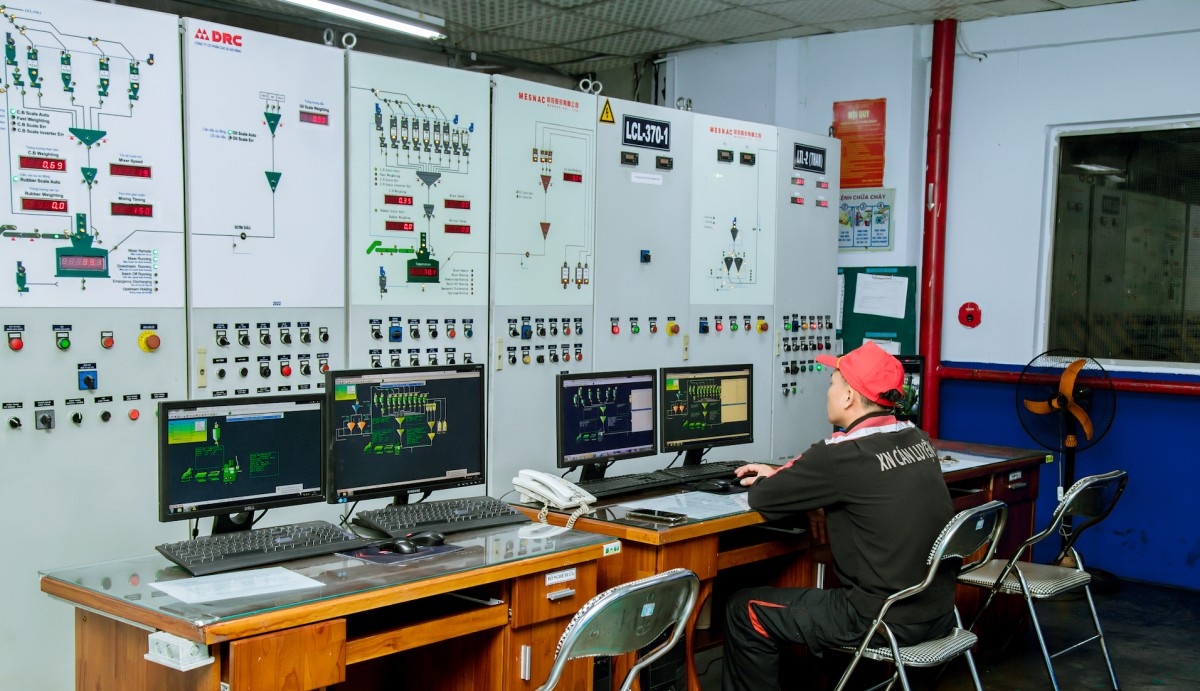 Đà Nẵng: Doanh nghiệp sản xuất chuyển đổi số hướng đến nhà máy thông minh Đà Nẵng: Doanh nghiệp sản xuất chuyển đổi số hướng đến nhà máy thông minh