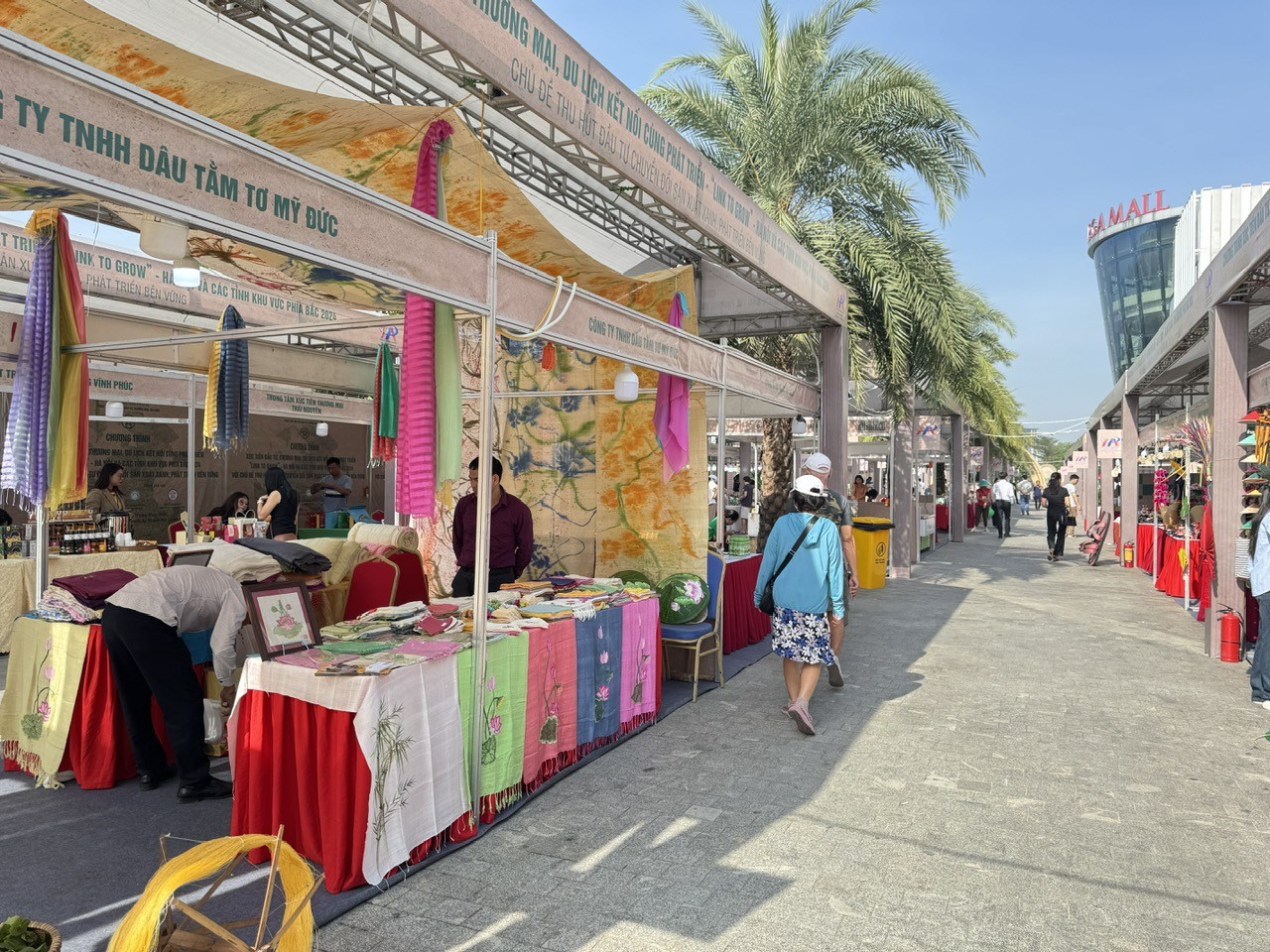 Hà Nội thu hút đầu tư chuyển đổi sản xuất xanh, phát triển bền vững