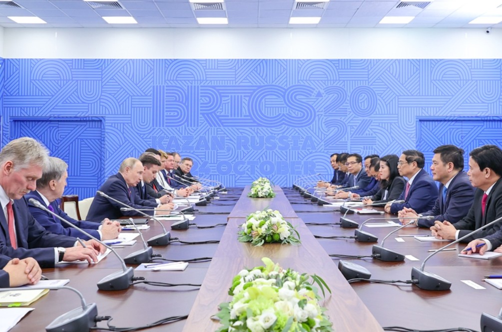 Chuyến công tác của Thủ tướng khẳng định một Việt Nam bản lĩnh, tự chủ, tự lực, tự cường để bước vào kỷ nguyên vươn mình của dân tộc Chuyến công tác của Thủ tướng khẳng định một Việt Nam bản lĩnh, tự chủ, tự lực, tự cường để bước vào kỷ nguyên vươn mình của dân tộc