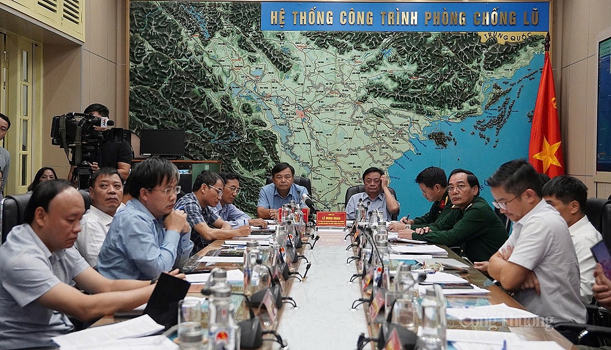 Toàn cảnh cuộc họp Toàn cảnh cuộc họp