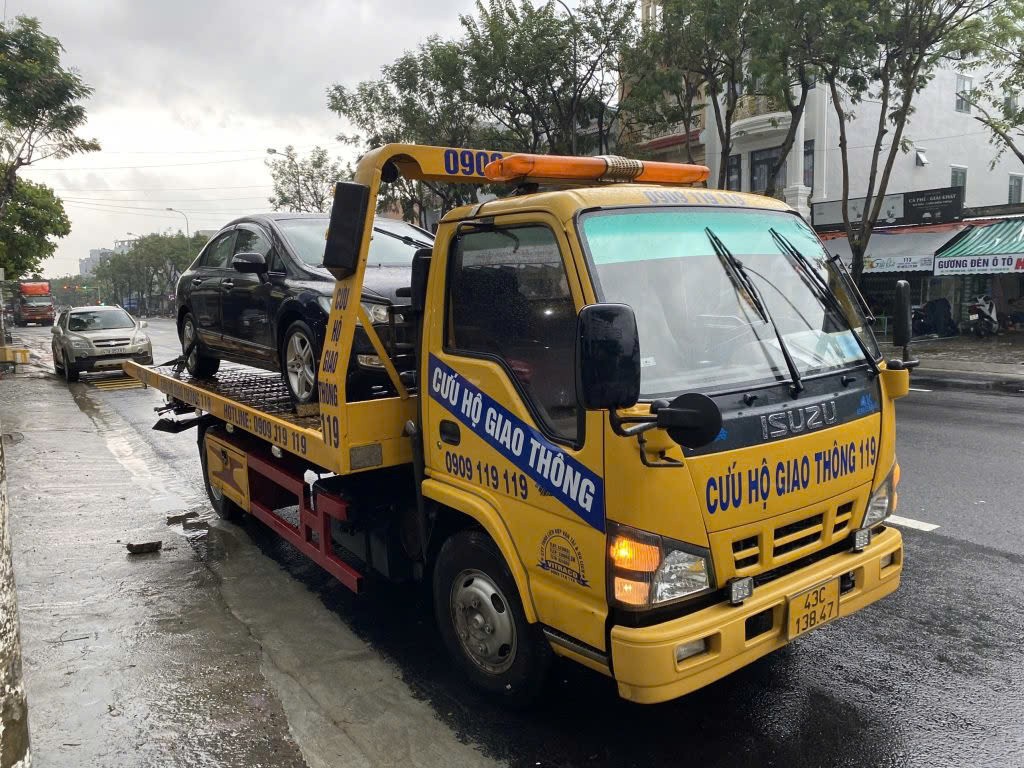 Các phương tiện tại TP. Đà Nẵng sẵn sàng cứu hộ trong bão số 6 Các phương tiện tại TP. Đà Nẵng sẵn sàng cứu hộ trong bão số 6