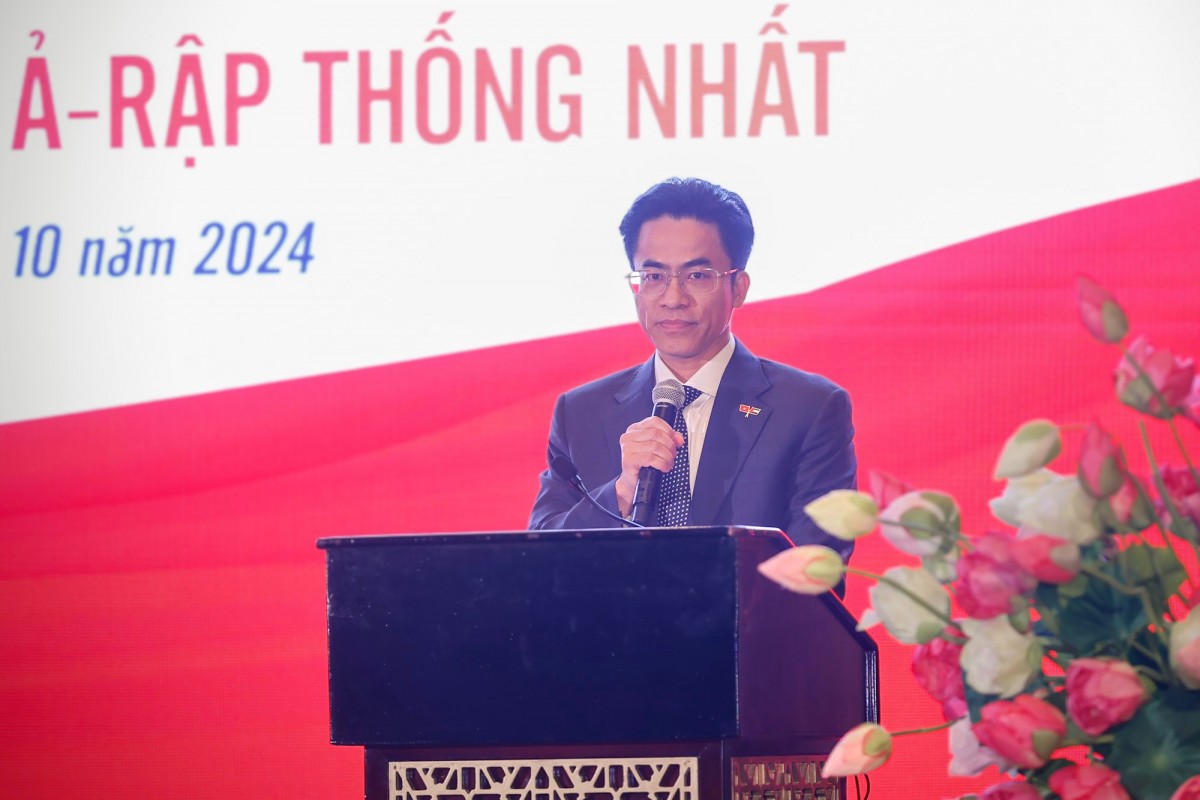 Thủ tướng Phạm Minh Chính gặp cộng đồng người Việt Nam tại UAE Thủ tướng Phạm Minh Chính gặp cộng đồng người Việt Nam tại UAE