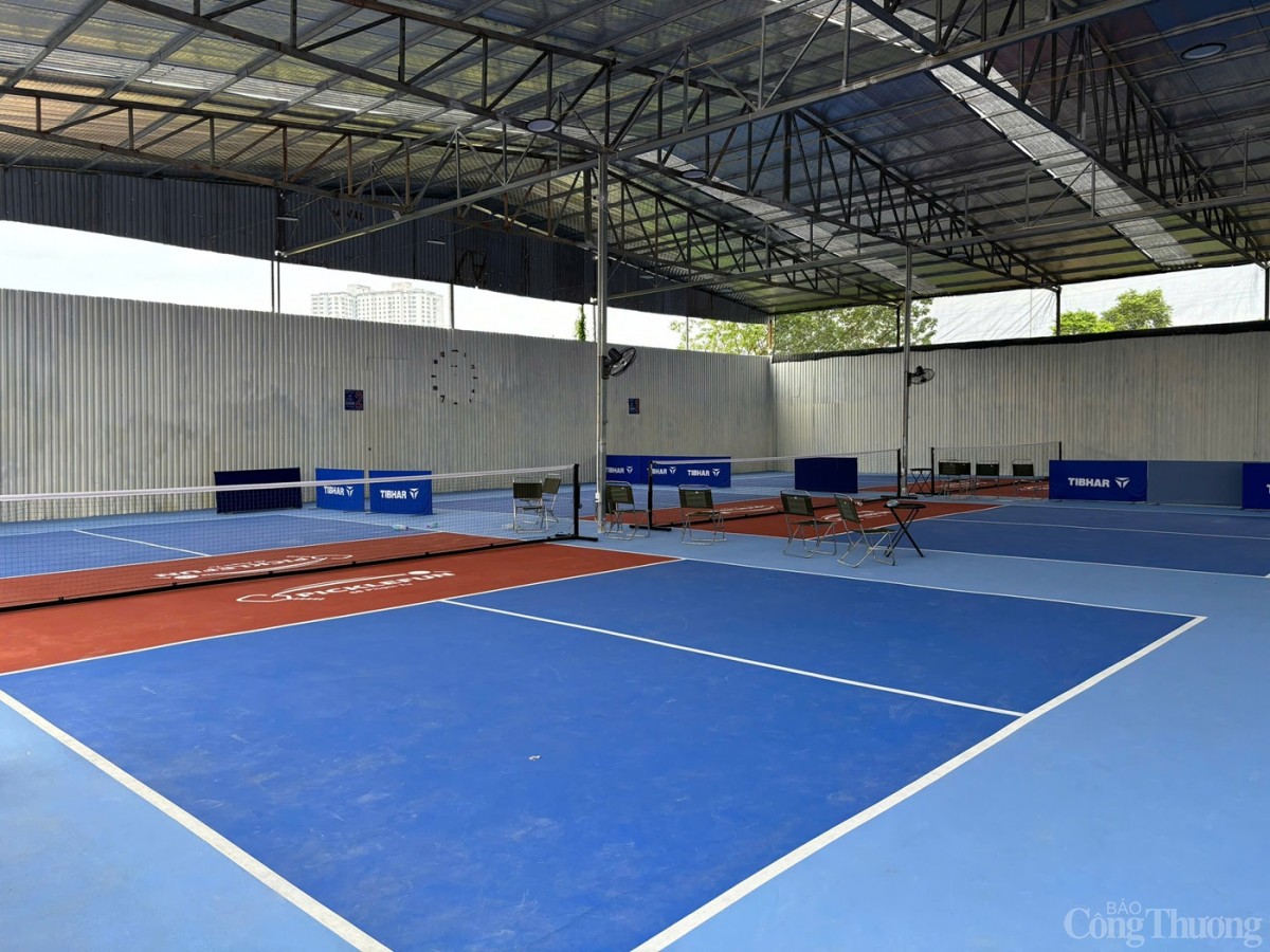 Thanh Trì (Hà Nội): Sân pickleball mọc lên như nấm trên đất nông nghiệp và các dự án bỏ hoang