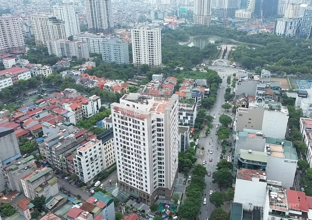 Hà Nội: Mua căn hộ Hado Parkside giá tiền tỷ, cư dân mòn mỏi đợi sổ hồng Hà Nội: Mua căn hộ Hado Parkside giá tiền tỷ, cư dân mòn mỏi đợi sổ hồng