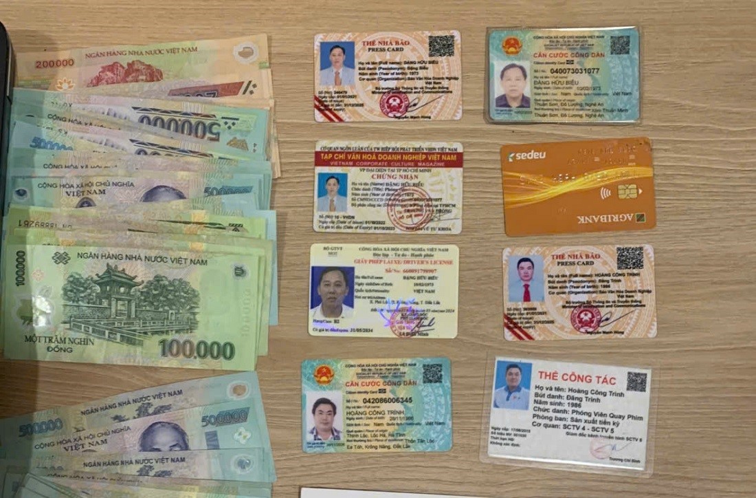 nhà báo cưỡng đoạt tài sản nhà báo cưỡng đoạt tài sản