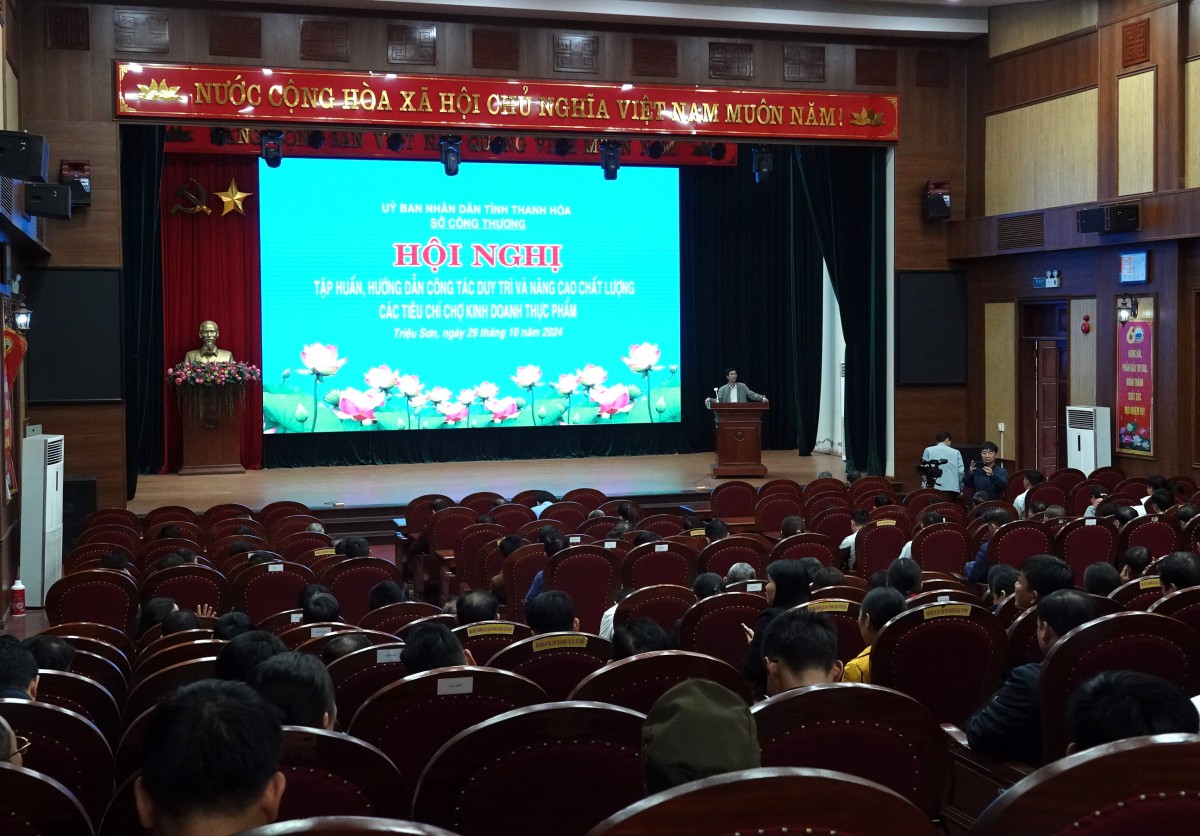 Thanh Hóa dẫn đầu về số lượng chợ đạt chuẩn theo tiêu chí kinh doanh thực phẩm Thanh Hóa dẫn đầu về số lượng chợ đạt chuẩn theo tiêu chí kinh doanh thực phẩm