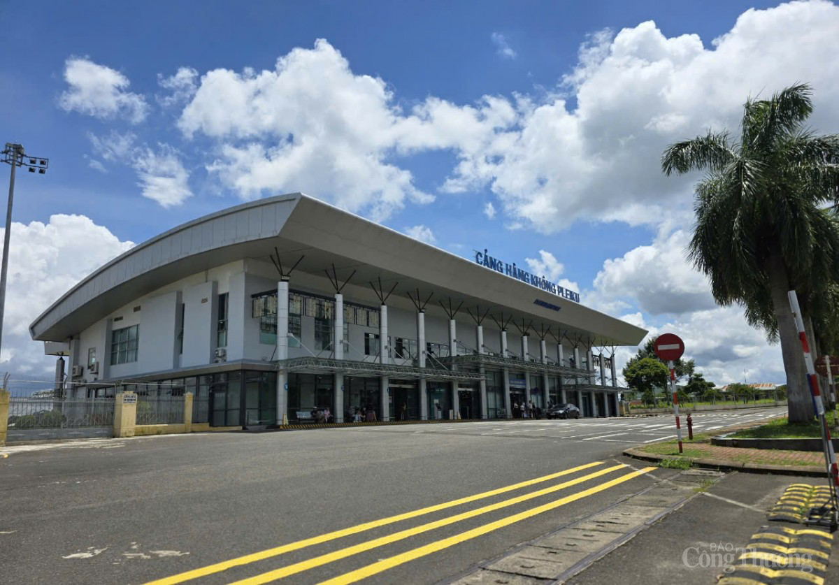 Gia Lai đề nghị tăng chuyến bay phục vụ Tuần lễ Hoa Dã Quỳ - Núi lửa Chư Đang Ya năm 2024 Gia Lai đề nghị tăng chuyến bay phục vụ Tuần lễ Hoa Dã Quỳ - Núi lửa Chư Đang Ya năm 2024