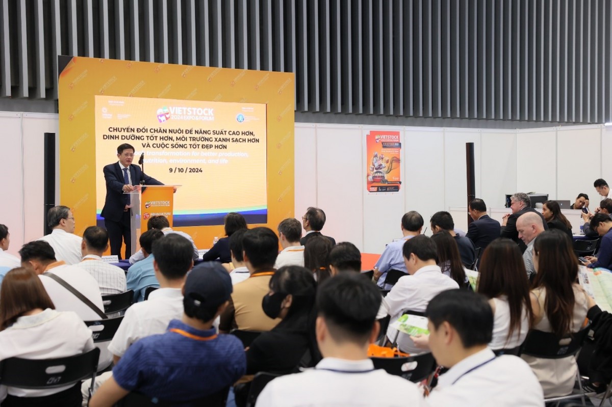 Hơn 13. 600 lượt khách tham quan triển lãm Vietstock 2024 & Aquaculture Vietnam 2024 Hơn 13. 600 lượt khách tham quan triển lãm Vietstock 2024 & Aquaculture Vietnam 2024