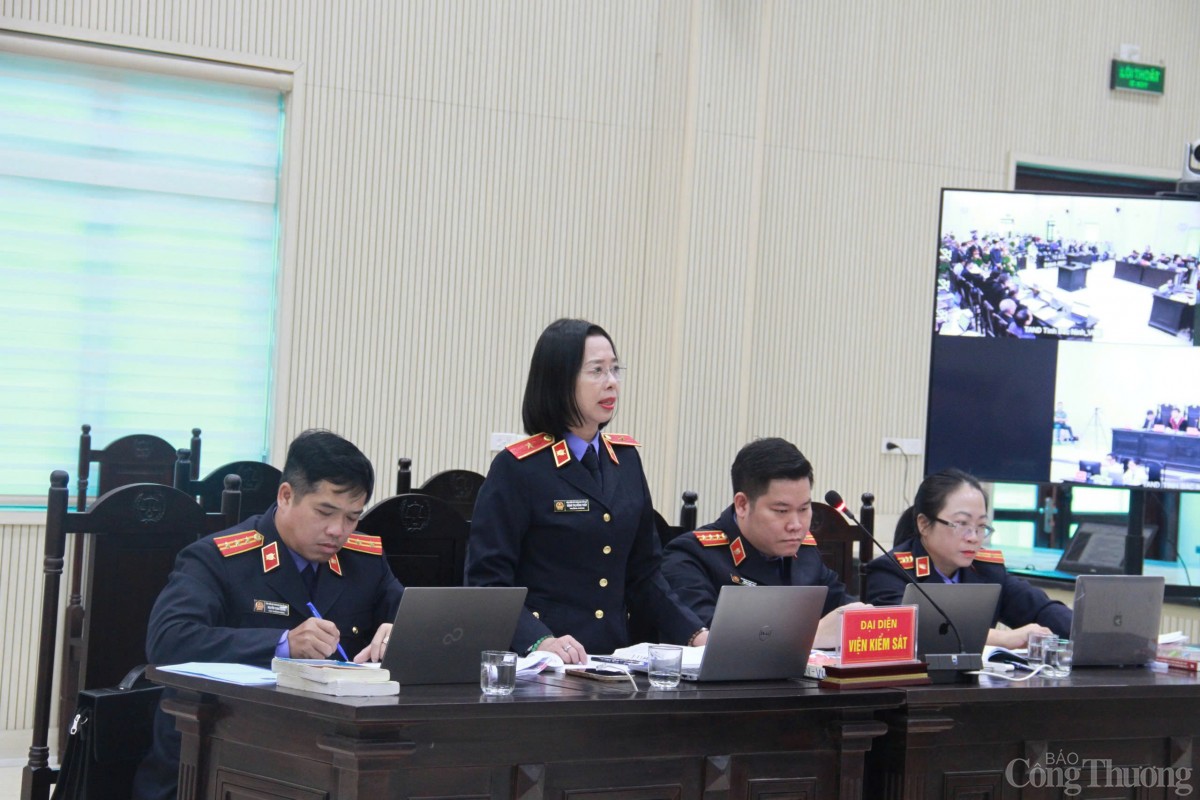 Vụ vi phạm đấu thầu ở Bắc Ninh: Cựu Bí thư tỉnh ủy bị đề nghị mức án lên đến 5 năm tù Vụ vi phạm đấu thầu ở Bắc Ninh: Cựu Bí thư tỉnh ủy bị đề nghị mức án lên đến 5 năm tù