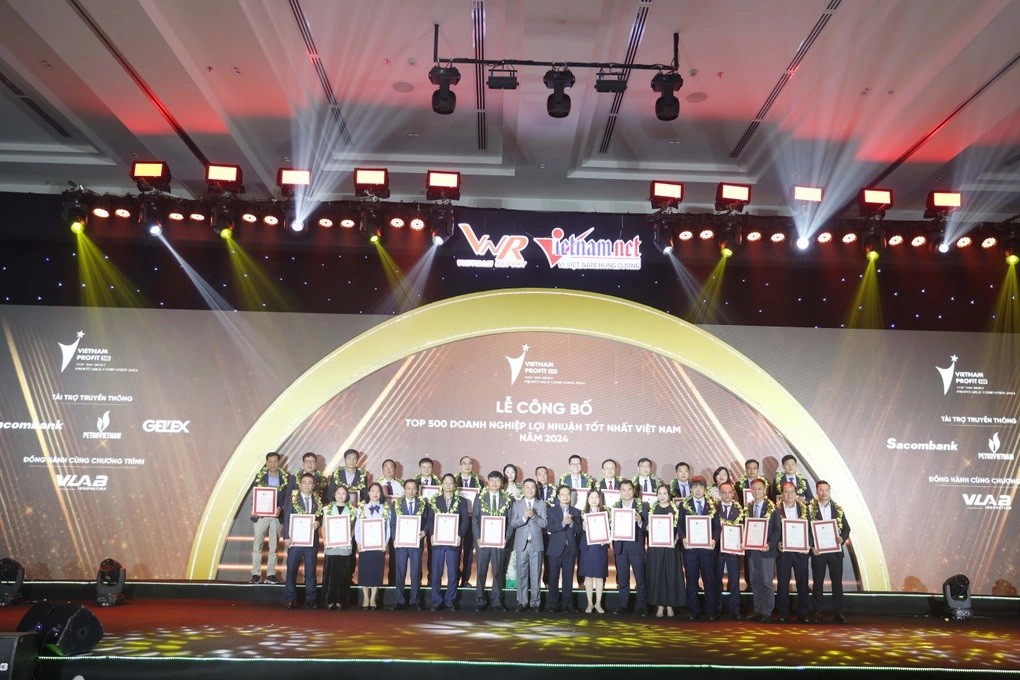 Bảo hiểm PVI vào "Top 50 doanh nghiệp lợi nhuận xuất sắc Việt Nam"