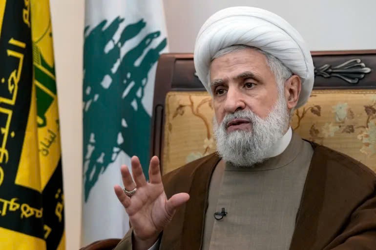 Thủ lĩnh mới của phong trào Hezbollah ở Liban, ông Naim Qassem. Ảnh: AP Thủ lĩnh mới của phong trào Hezbollah ở Liban, ông Naim Qassem. Ảnh: AP