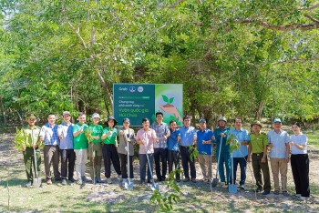 Grab Việt Nam hợp tác triển khai các dự án trồng và bảo tồn rừng, góp phần giảm phát thải carbon