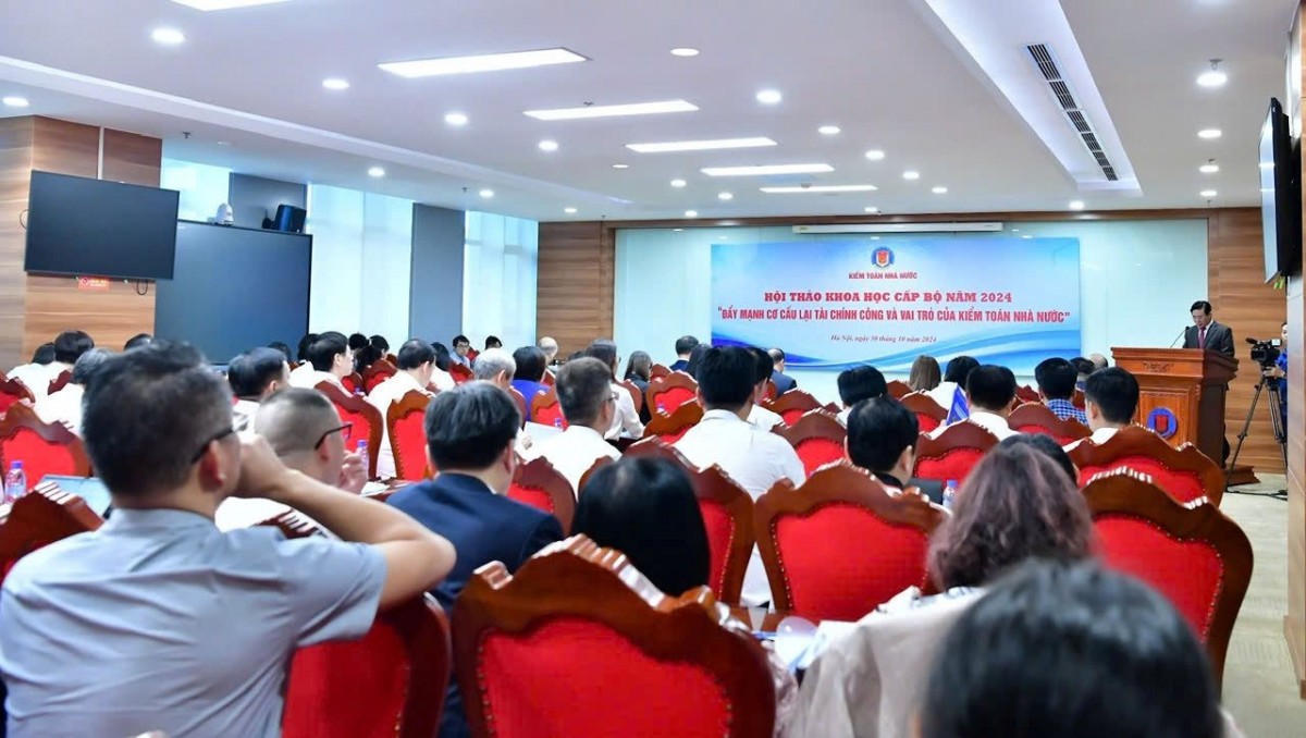 Các đại biểu tham dự hội thảo Các đại biểu tham dự hội thảo