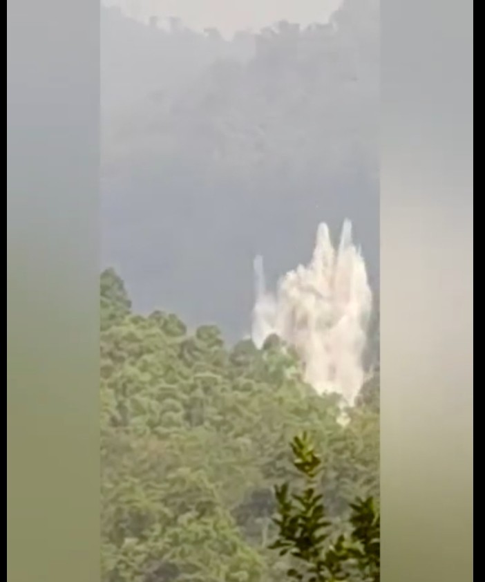 Vĩnh Phúc: Huỷ nổ thành công 2 quả bom tại huyện Sông Lô