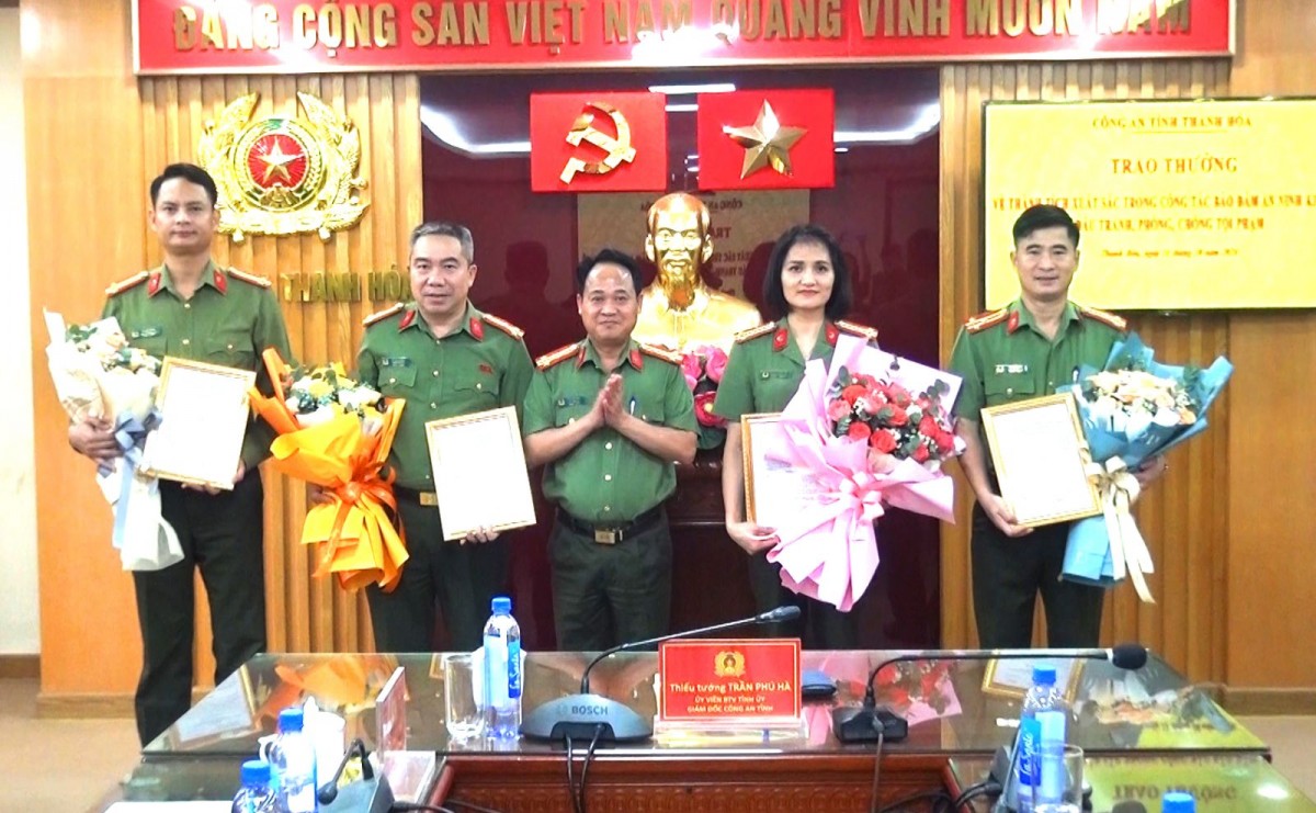 bộ công an thưởng nóng công an thanh hóa bộ công an thưởng nóng công an thanh hóa