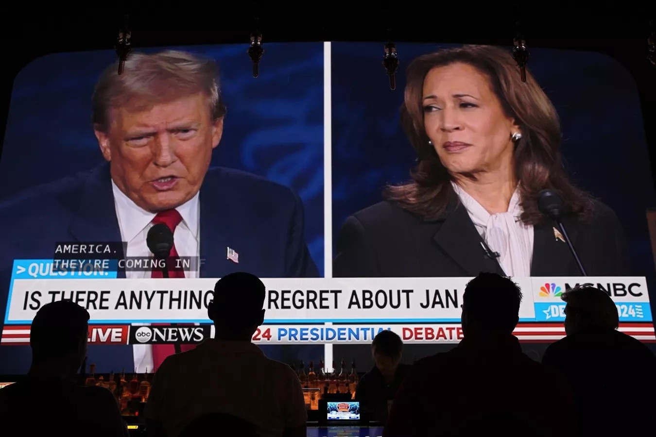 Phó tổng thống Kamala Harris của đảng Dân chủ và cựu Tổng thống Donald Trump của đảng Cộng hòa Phó tổng thống Kamala Harris của đảng Dân chủ và cựu Tổng thống Donald Trump của đảng Cộng hòa