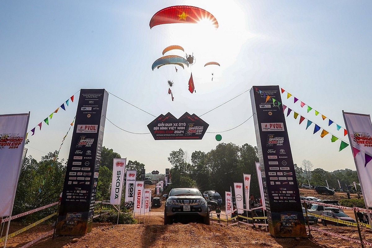 PVOIL VOC 2024 được tổ chức quy mô hơn, chuyên nghiệp hơn với sự tham gia của các tay đua chuyên nghiệp PVOIL VOC 2024 được tổ chức quy mô hơn, chuyên nghiệp hơn với sự tham gia của các tay đua chuyên nghiệp