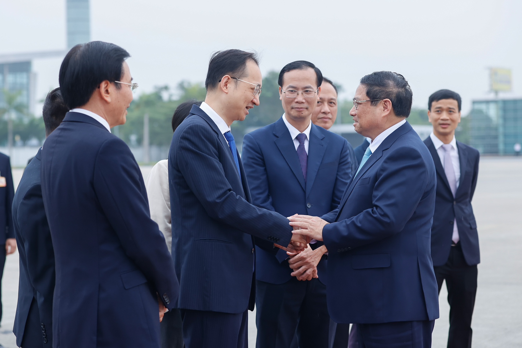 Thủ tướng Phạm Minh Chính lên đường tham dự các hội nghị GMS, ACMECS và CLMV tại Trung Quốc- Ảnh 3. Thủ tướng Phạm Minh Chính lên đường tham dự các hội nghị GMS, ACMECS và CLMV tại Trung Quốc- Ảnh 3.