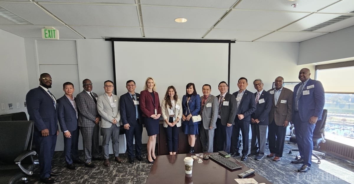 Xelex Việt Nam ra mắt mẫu laptop và máy tính bảng Latimer tại thị trường Mỹ