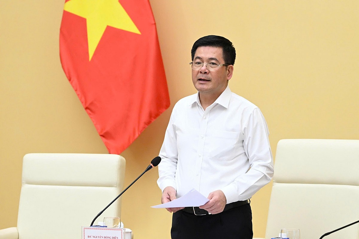 Bộ trưởng Bộ Công Thương: Những nhiệm vụ trọng tâm để gỡ vướng cho các dự án lưới điện Bộ trưởng Bộ Công Thương: Những nhiệm vụ trọng tâm để gỡ vướng cho các dự án lưới điện