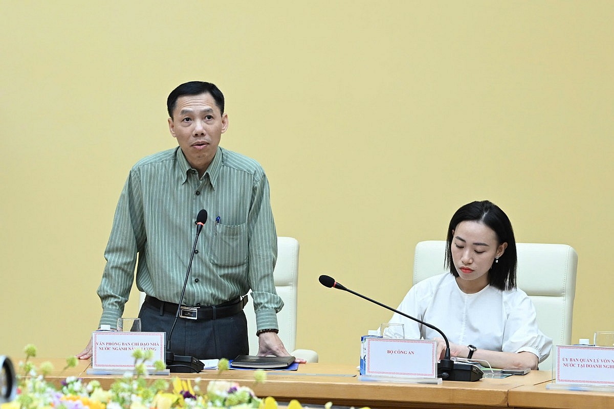 Bộ trưởng Bộ Công Thương chủ trì họp trực tuyến về các dự án lưới điện Bộ trưởng Bộ Công Thương chủ trì họp trực tuyến về các dự án lưới điện