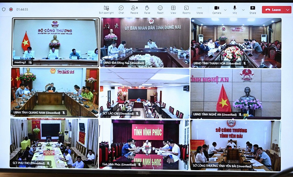 Bộ trưởng Bộ Công Thương: Những nhiệm vụ trọng tâm để gỡ vướng cho các dự án lưới điện Bộ trưởng Bộ Công Thương: Những nhiệm vụ trọng tâm để gỡ vướng cho các dự án lưới điện