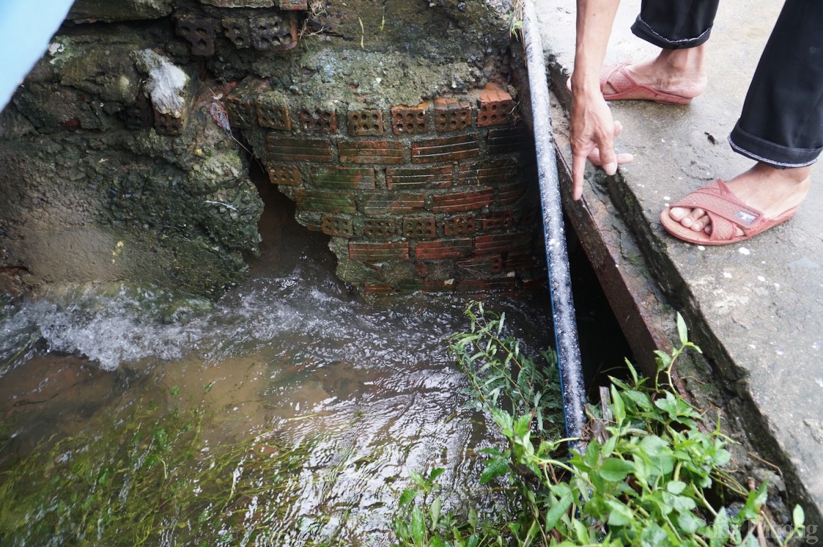 Đà Nẵng: Người dân thấp thỏm, lo lắng sống dưới chân đập Hố Dư Đà Nẵng: Người dân thấp thỏm, lo lắng sống dưới chân đập Hố Dư