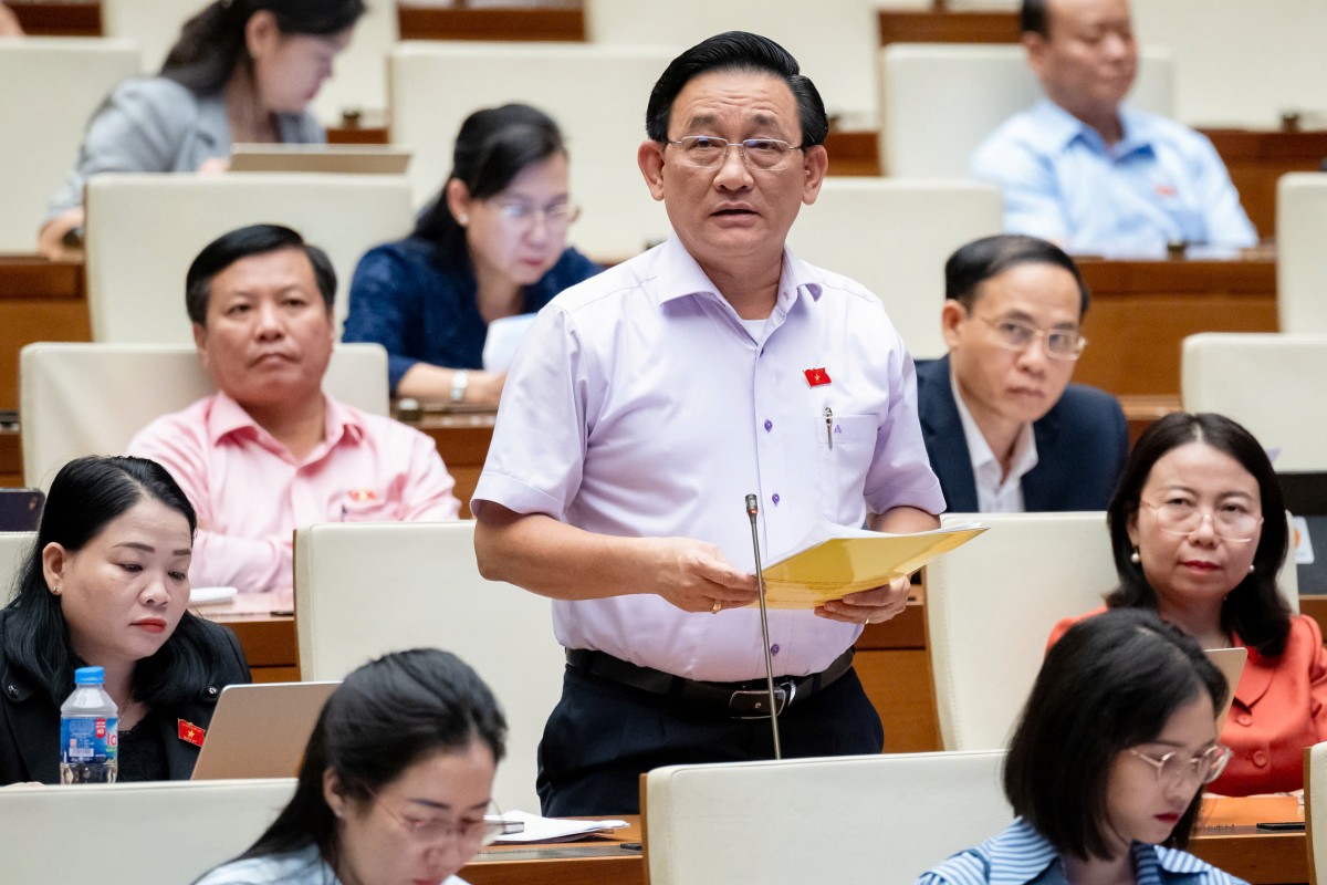 Đại biểu Trần Quốc Tuấn - Đoàn ĐBQH tỉnh Trà Vinh Đại biểu Trần Quốc Tuấn - Đoàn ĐBQH tỉnh Trà Vinh